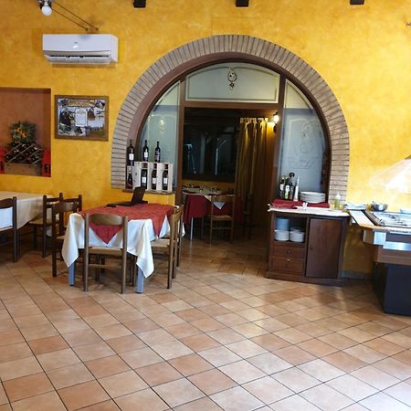 San Pietro Bed and Breakfast Mileto Buitenkant foto