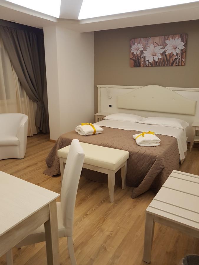 San Pietro Bed and Breakfast Mileto Buitenkant foto
