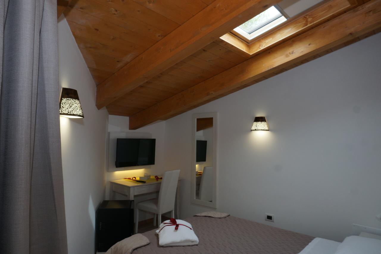 San Pietro Bed and Breakfast Mileto Buitenkant foto
