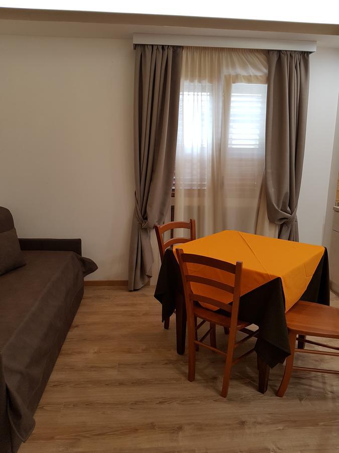 San Pietro Bed and Breakfast Mileto Buitenkant foto