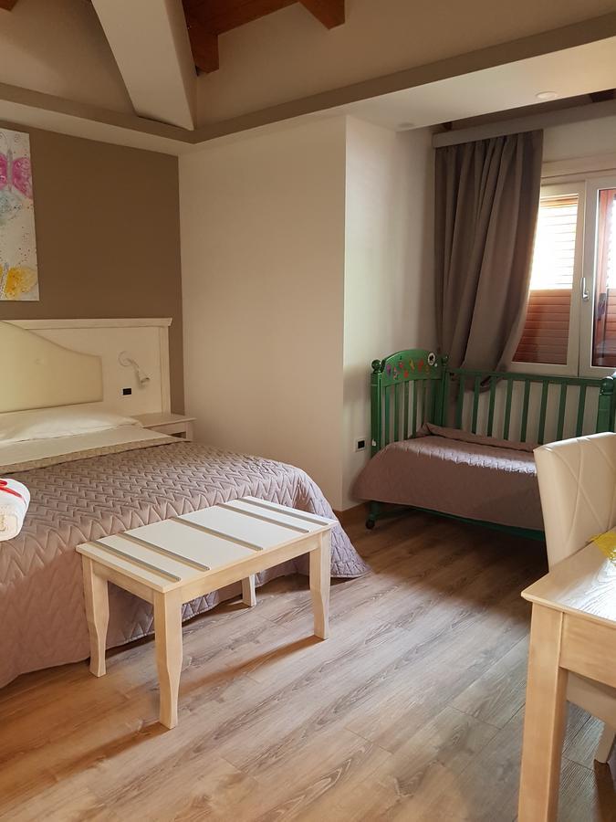 San Pietro Bed and Breakfast Mileto Buitenkant foto