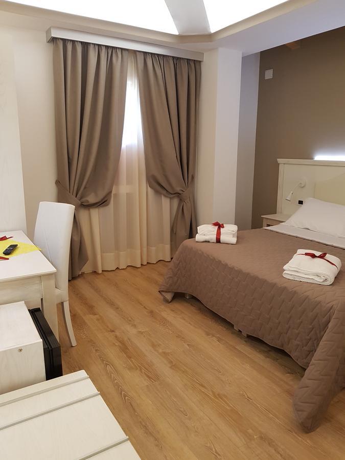 San Pietro Bed and Breakfast Mileto Buitenkant foto